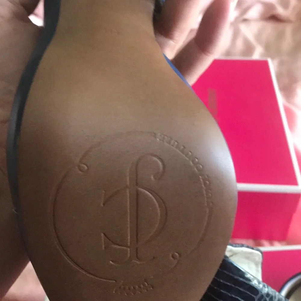 Juicy couture heels NWT